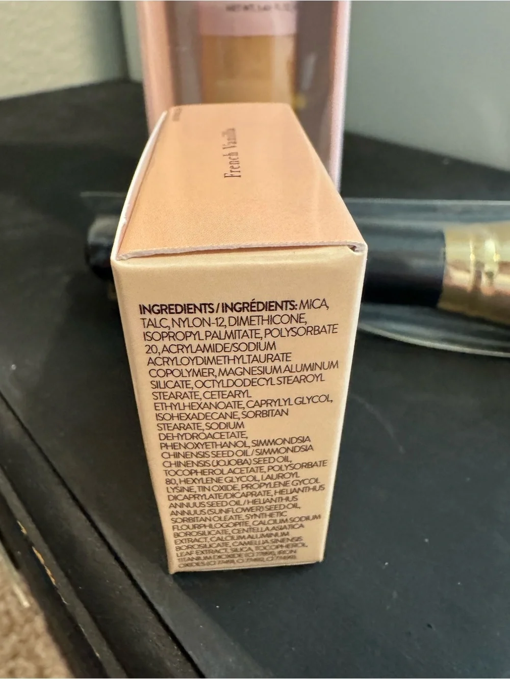 Laura Geller Better Than Baked, Baked Highlighter and Powder Brush